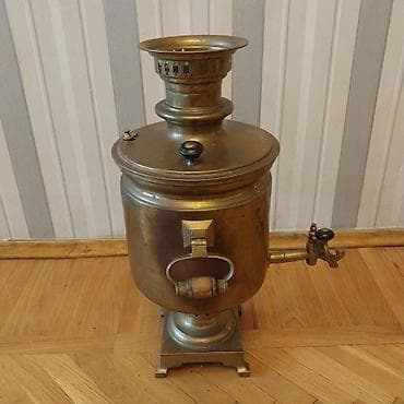 antik samovar: Qedim samovar 1825 ci ilə məxsus olan sergilərdən keçmiş üsdü medallı — 2