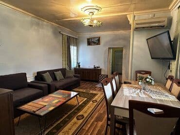 Bakıxanov qəs. 2 otaqlı, 70 kv. m, Orta təmir