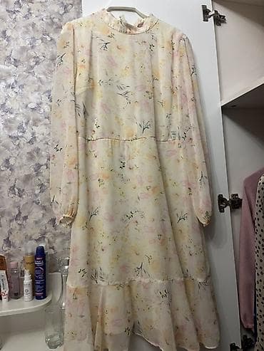 mazol üçün krem: Zərif çiçək naxışlı don - Rəng: açıq krem fon üzərində pastel çalarlı — 1