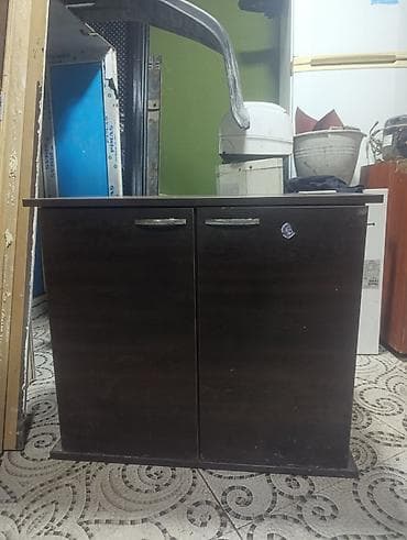 divarda kitab refleri: Mətbəx üçün iki qapılı alt dolab - Material: laminat/MDFlam tipli — 1