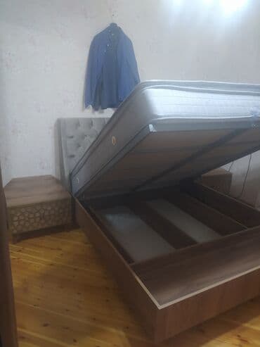 купить кровать: Двуспальная кровать, Шкаф, Трюмо, 2 тумбы, Турция, Б/у — 3