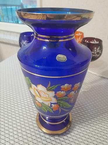 stik: Bir vaza, Bogem şüşəsi — 2