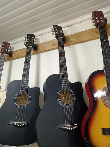 Təzə gitaralar