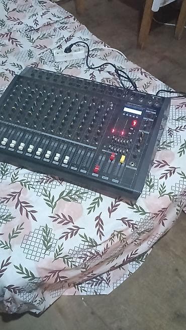 Звуковое оборудование: Dynacord PMX-1210A MP3 – 12 kanallı gücləndiricili mikser - 12 giriş — 1