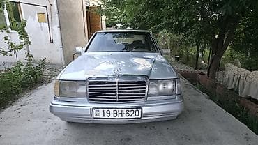 i̇kinci el: Mercedes-Benz E 200: 2 l | 1993 il Sedan — 5