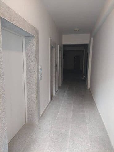 1 otaqlı kohnə tikili: 1 otaqlı, Yeni tikili, 80 kv. m — 5