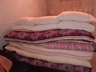 Yastıqların biri 15 manat. Material haqqında vizual məlumat lalafo.az -da Yastıqların biri 15 manat. Material haqqında vizual məlumat