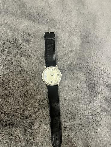 Qol saatı, rəng - Qara