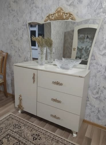 набор ножей: Klassik üslubda qonaq otağı mebeli dəsti - Rəng: krem/ivori — 1