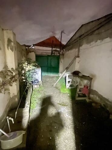 28 may kiraye ev: 2 otaqlı, 90 kv. m — 4