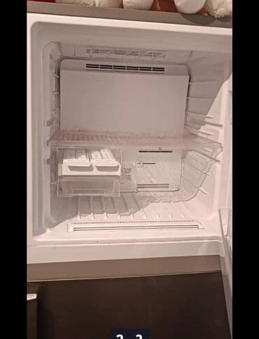 iwlenmiw xaladelnik: İşlənmiş 2 qapılı Sharp Soyuducu Satılır, rəng - Boz, Təkərli — 2