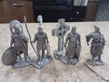 esger paltarinda qiz sekilleri: Fiqur — 5