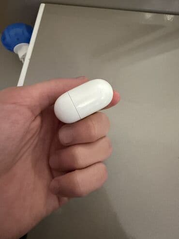 airpods ikinci el: İşlənmiş Simsiz (Bluetooth) Qulaqcıqlar, Apple, rəng - Ağ — 9