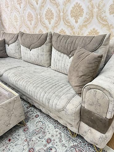 divan ucun macalka: İşlənmiş, Klassik divan, Divan, Bazalı, Açılan — 2
