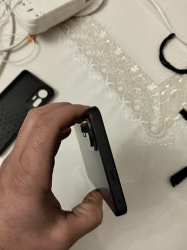 телефон fly с хорошим аккумулятором: Xiaomi 12 Lite, rəng - Qara, 
 İki sim kartlı — 5