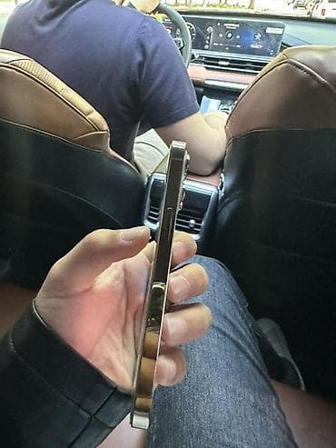 iphone 13 pro max dubay varianti: IPhone 13 Pro, 128 GB, Qızılı, Face ID — 5