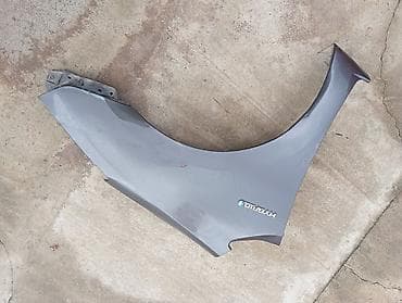 Ban, Kuzov hissələri: Toyota Prius üçün sol ön qanad (fender) – “HYBRID” emblemi ilə Çox — 1