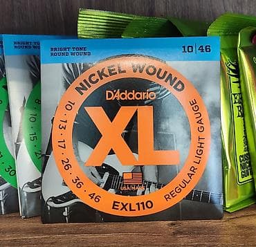 Elektro gitara simləri Daddario EXL110 Həm yeni başlayanlar, həm