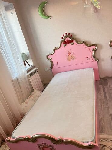 Qız üçün, Çarpayı, Bazasız, Matras ilə, Siyirməsiz