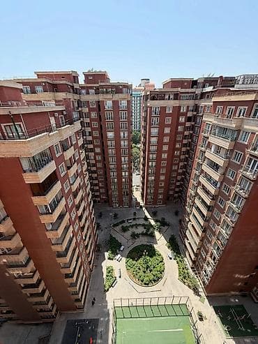 memar ecemide ev alqi satqisi: 28 May, 5 otaqlı, Yeni tikili, 390 kv. m — 1