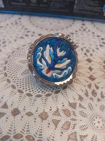 Детская одежда и обувь: İnfinity Nado temalı fırlanan top və qılınc buraxıcı dəsti Məhsulun — 2