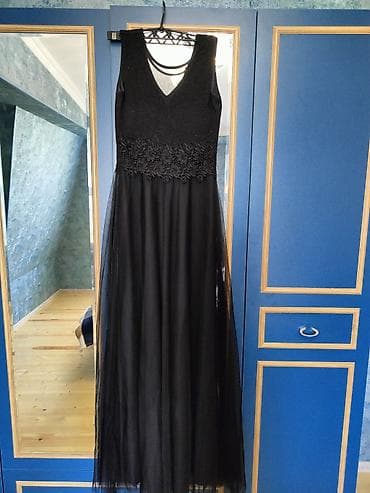 vecerni don: Qara uzun ziyafət/libas - Rəng: klassik qara - Siluet: beldən aşağı — 1