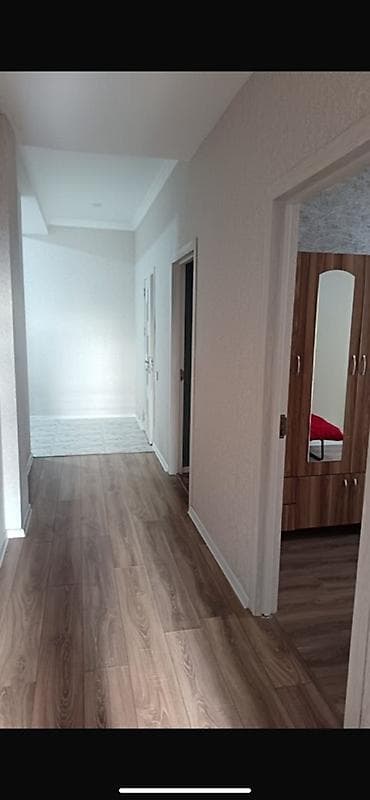 Daşınmaz əmlak: 3 otaqlı mənzil (studia üslubu) - 2 xanım axtarılır Aylıq 165 azn — 6