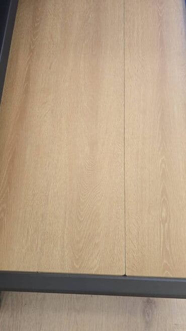 ağ laminat: Salam Vyetnam istehsali Spc Laminat. Adi laminat deyil,plastikdi — 2