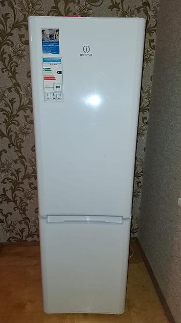 printer 3 u birində: 2 qapılı Indesit Soyuducu Satılır, rəng - Ağ — 1
