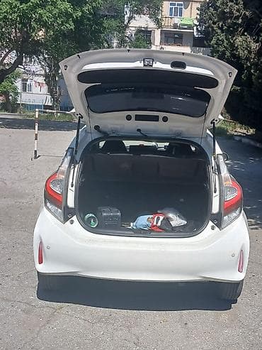 tesla disk: Təcili Satılır Ətraflı məlumat üçün (0552080865) Toyota Aqua Hybrid – — 5