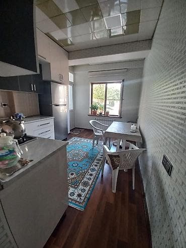 Həzi Aslanov metrosu yaxınlığında yeni tikili 10 /2 mərtəbəsində ümumi — 6