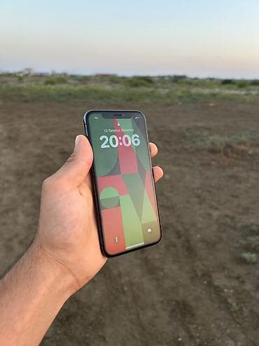 iphone 8plus barter: IPhone X, 64 GB, Qara, Face ID — 2