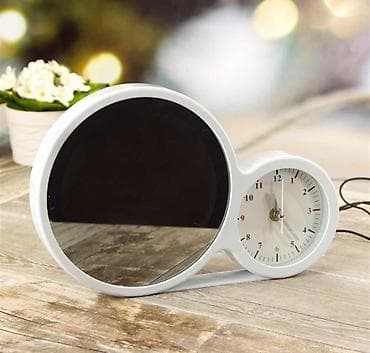 Освещение: Настольные часы, Механические, Подсветка — 1