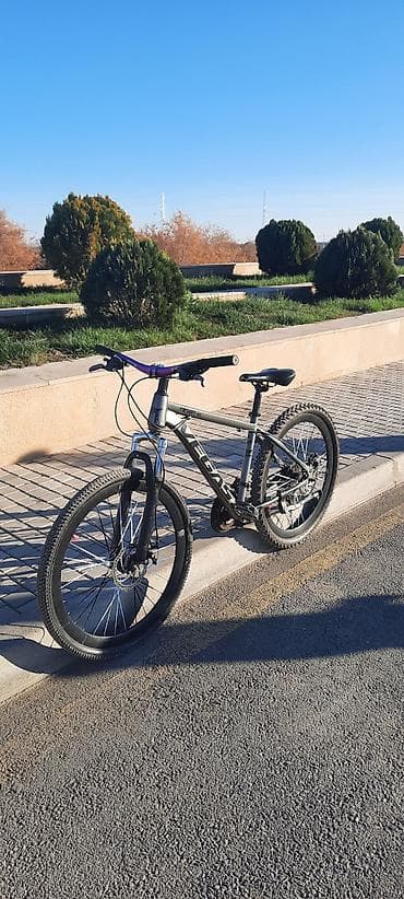 velosipedler instagram: Dağ/şəhər tipli velosiped – EGEAS (City Series) Xüsusiyyətlər: - — 1