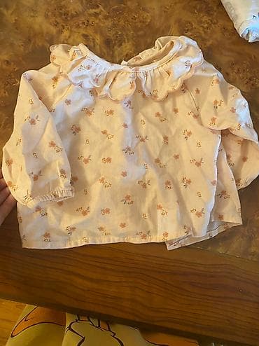 LC Waikiki köynək 6-9 ay qeyd olunub etiketində, mən qızıma 1 yaşına — 1