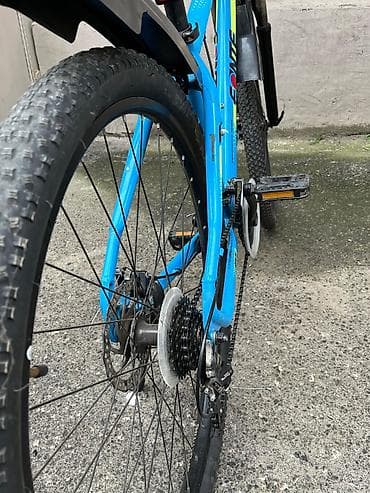 İdman və istirahət: Velosiped yenicə usdadan çxb işlək vəziyyət də dir. Alınıb və az — 4