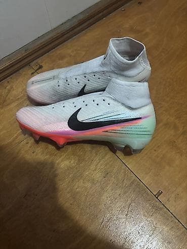 Nike Mercurial Superfly kramponları - Model: Nike Mercurial Superfly — 2