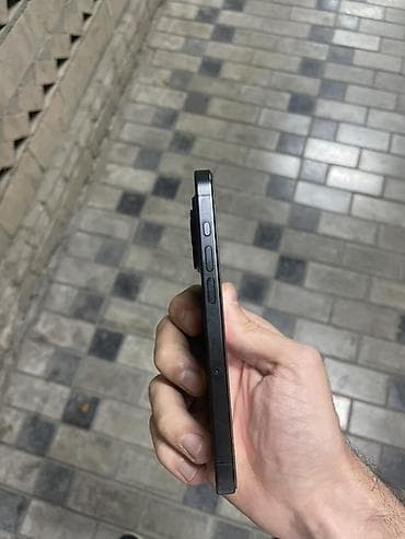 separator nədir: IPhone 15 Pro, 128 GB, Qara, Simsiz şarj — 3