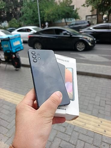 Samsung Galaxy A32, 128 GB, rəng - Qara, Zəmanət, Sensor, İki sim kartlı lalafo.az -da Samsung Galaxy A32, 128 GB, rəng - Qara, Zəmanət, Sensor, İki sim kartlı