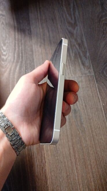 iphone şarj: IPhone 13, 128 GB, Ağ, Simsiz şarj — 4