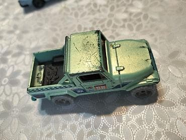 saatlar type 1: Metal oyuncaq maşınlar dəsti - Model növləri: şəhər hetçbeki, klassik — 3