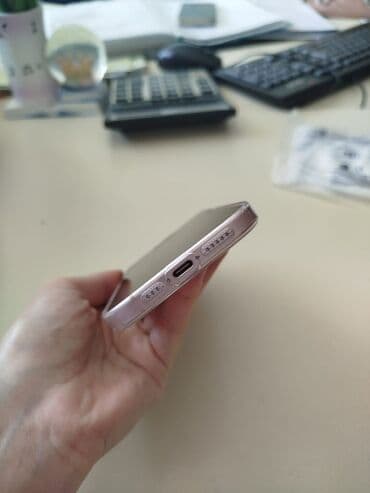 куплю бу холодильник: IPhone 15, 128 ГБ, Розовый, Face ID — 4