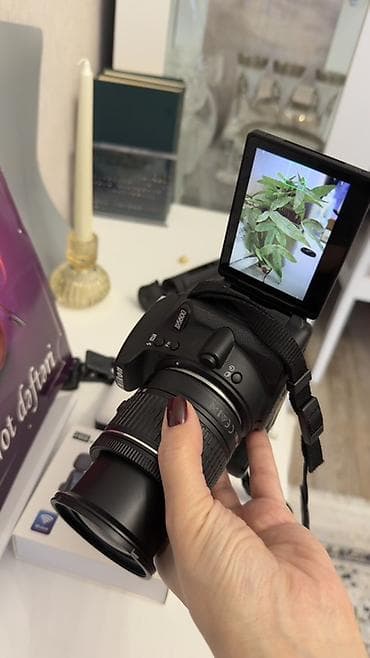 samsung 3322: • Nikon D5600 DSLR fotoaparat dəsti • Yenidir, 2 dəfə istifadə — 9