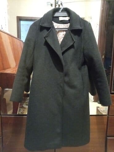 kəsilmiş əl şəkilləri: Qara palto hec bir defekti yoxdur. Ela veziyyetdedir. Geyinilmir ona — 1