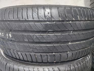 masin soyuducusu: Şin Michelin 235 / 45 / R 18 — 5