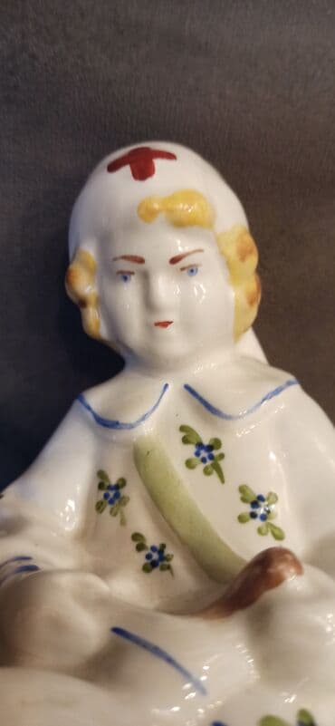 ваза напольная стеклянная высокая без узора: Heykəlcik, 1950 il, SSRİ, Pulsuz çatdırılma — 27