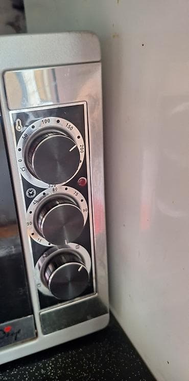 EFBA markalı elektrikli mini soba. Mətbəxdə gündəlik istifadə üçün — 5