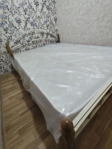 İkinəfərlik çarpayı, Bazasız, Matras ilə