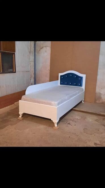 кровать бу: Односпальная кровать, Без подьемного механизма, С матрасом, Без выдвижных ящиков — 5