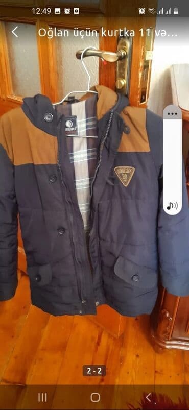 Bayram kostyumları: Əla vəziyyətdə oğlan üçün kurtka. 15 manat — 1